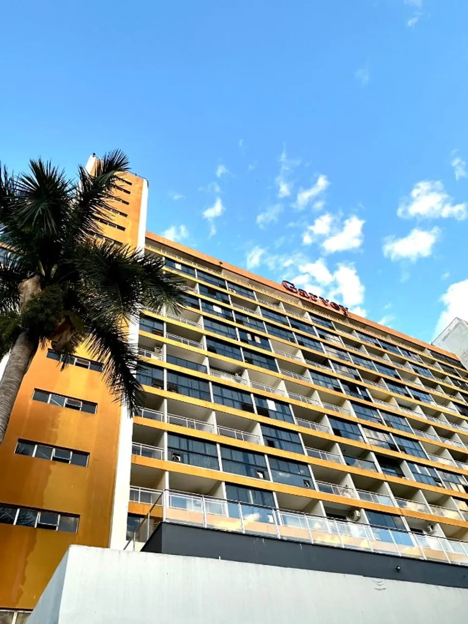 Alugo Apart-Hotel Completo na Asa Norte - Limpeza Diária e Localização Privilegiada!