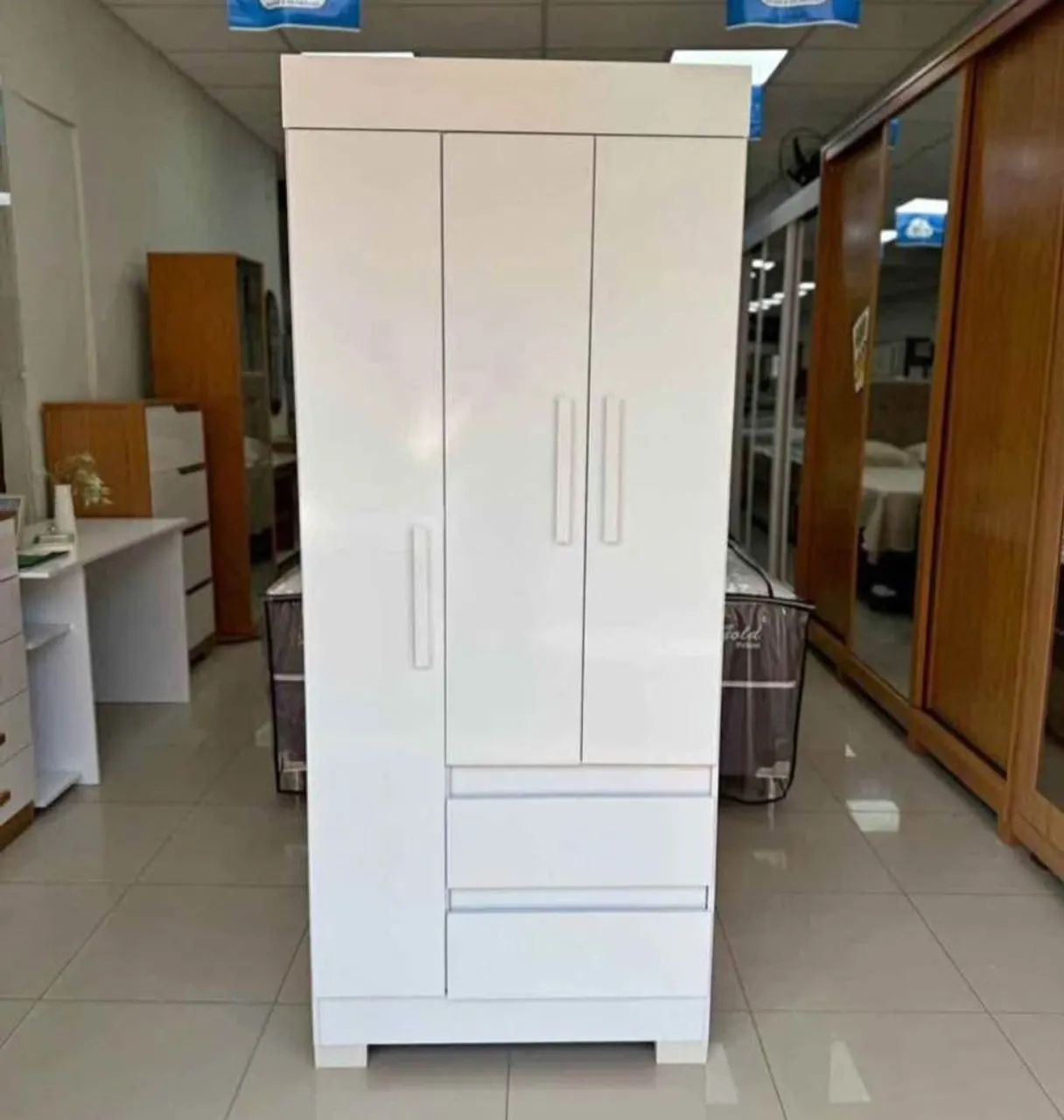 Roupeiro ACP MAYA 3 Portas 2 Gavetas 