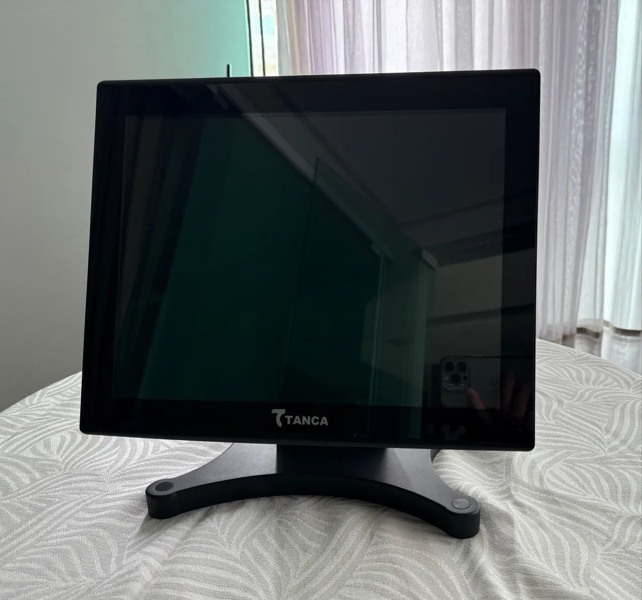 Cash Register with Monitor64312626059649121