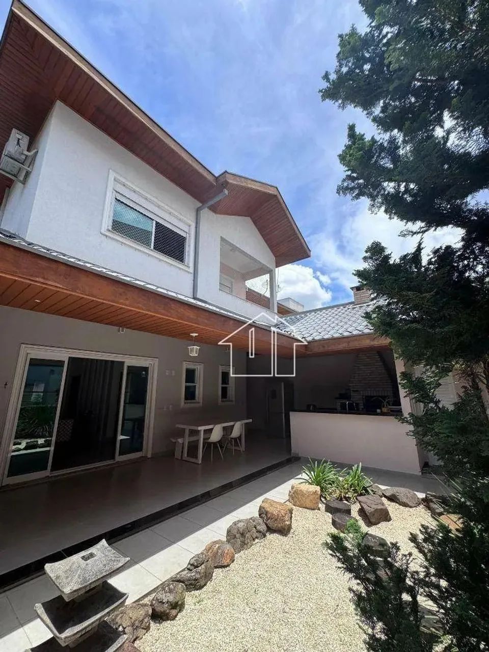 Casa com 4 dormitórios à venda, 260 m² por R$ 1.950.000 - San Marino - São José dos Campos
