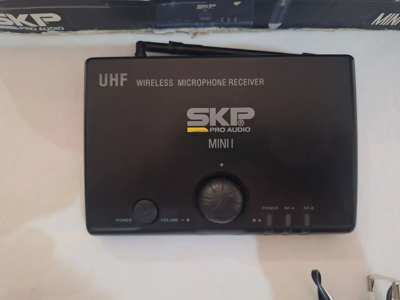 Microfone Sem Fio SKP Mini I UHF