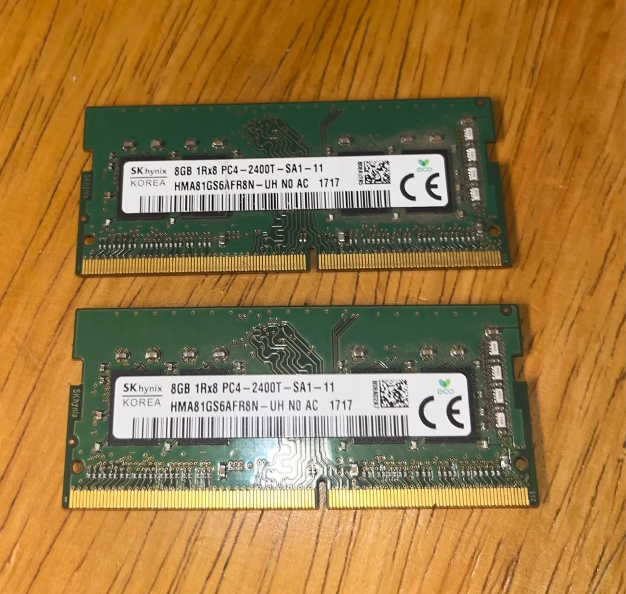 Memória RAM SK Hynix 16GB (8+8) DDR4 2400MHz - Par