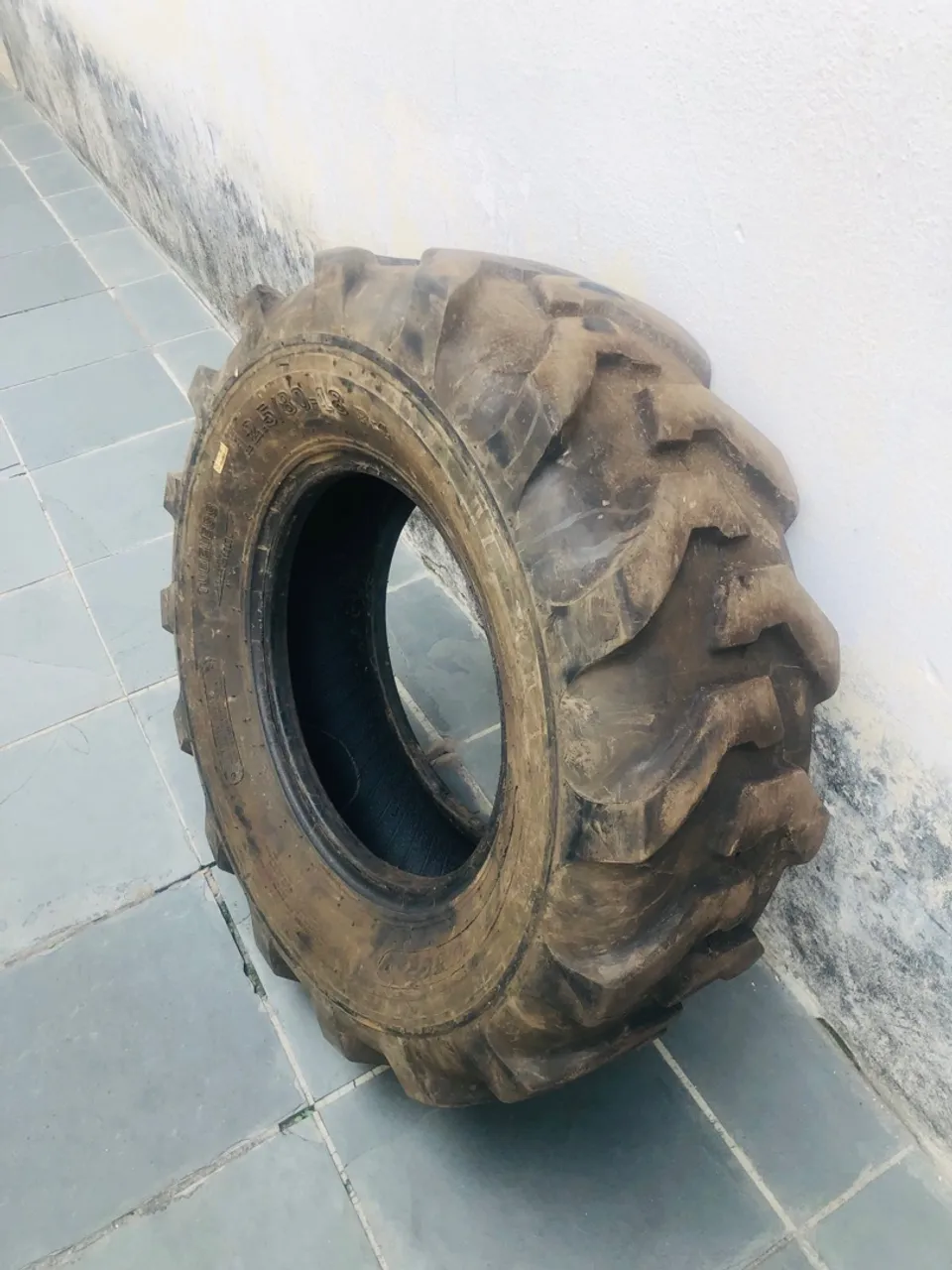 Pneu Trator Agrícola 12.5/80-18