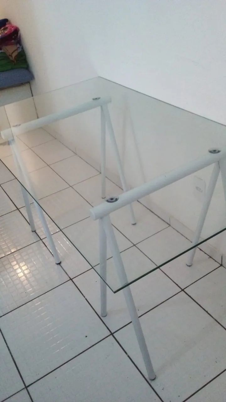Mesa retangular de vidro