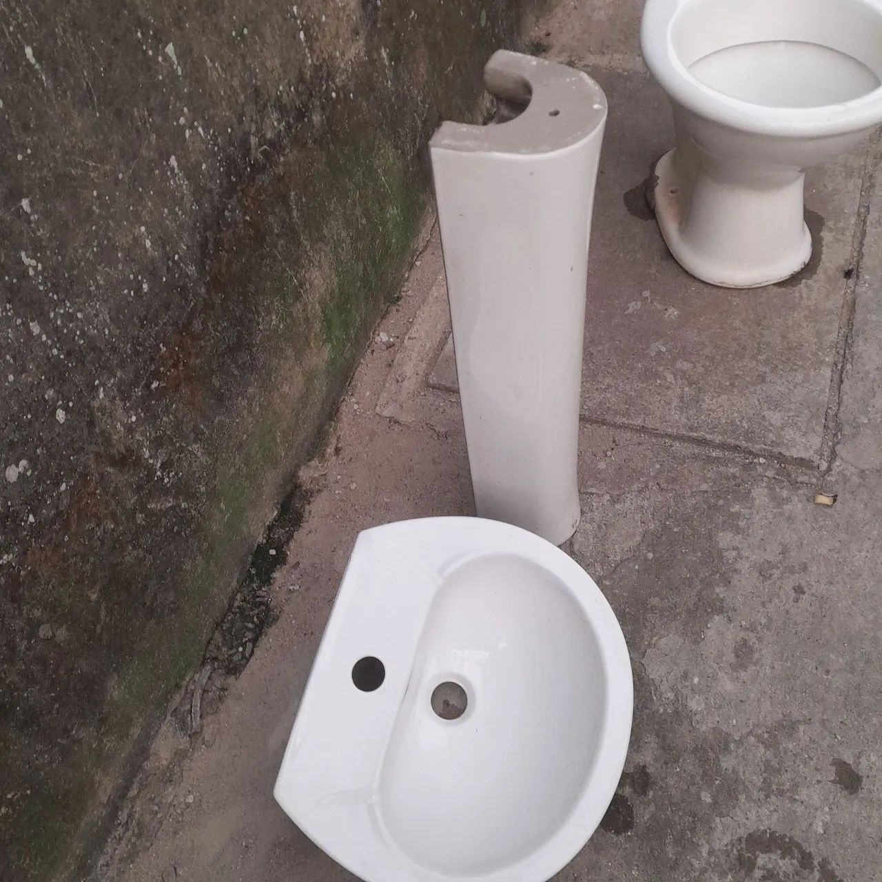 Pia de banheiro 64850235600641121