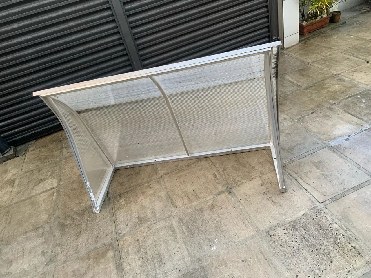 Toldo de alumínio e policarbonato - 1,00m x 1,50m - Foto 3