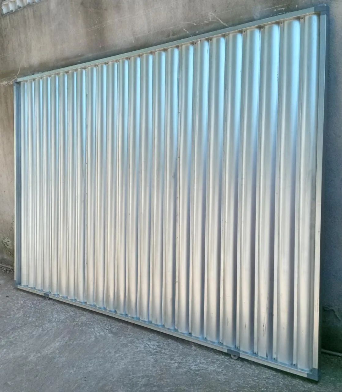 Portão de Garagem, Novo64341455886721121