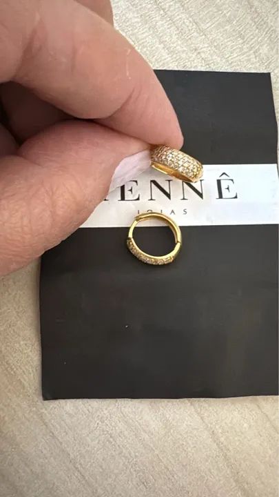 Brinco de argola ouro 18k com diamantes  - Foto 2