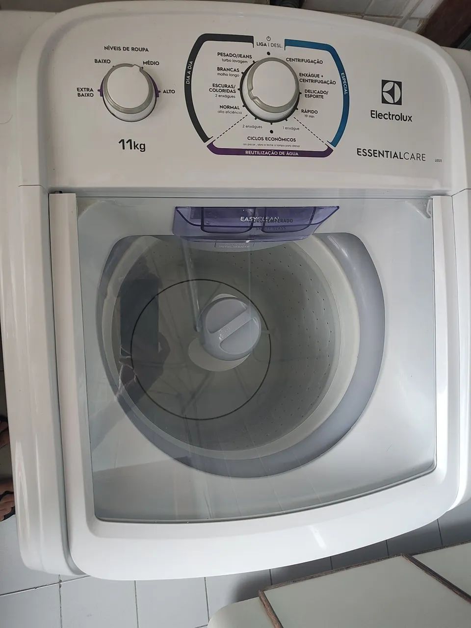 Máquina de Lavar Electrolux 11Kg (LES11) - 127V