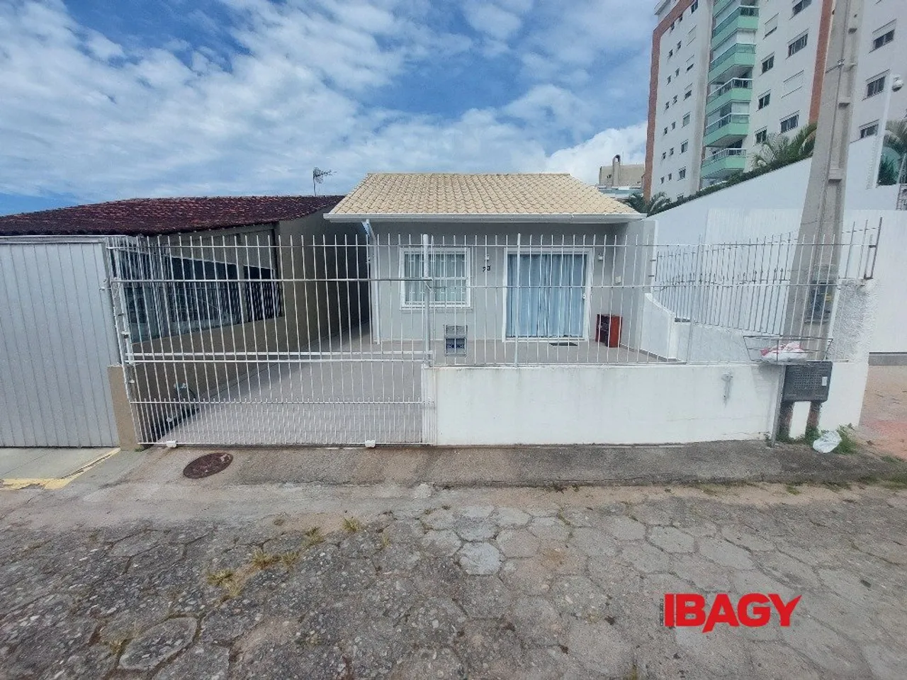Excelente Casa 1 dormitório(s) em Trindade - Florianópolis