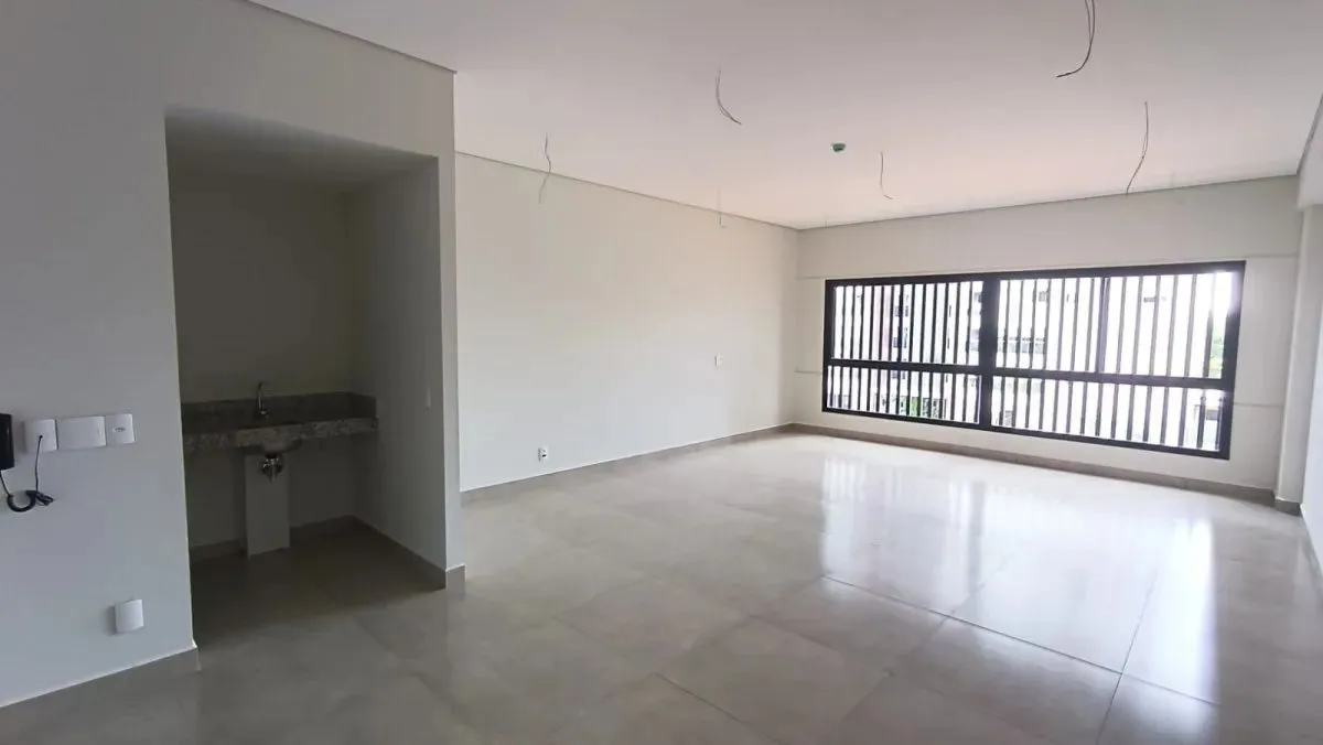Sala comercial para locação na galeria do Pluri, Bauru