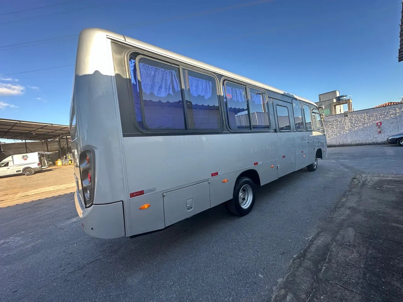 Micro ônibus Mercedes executivo  - Foto 5