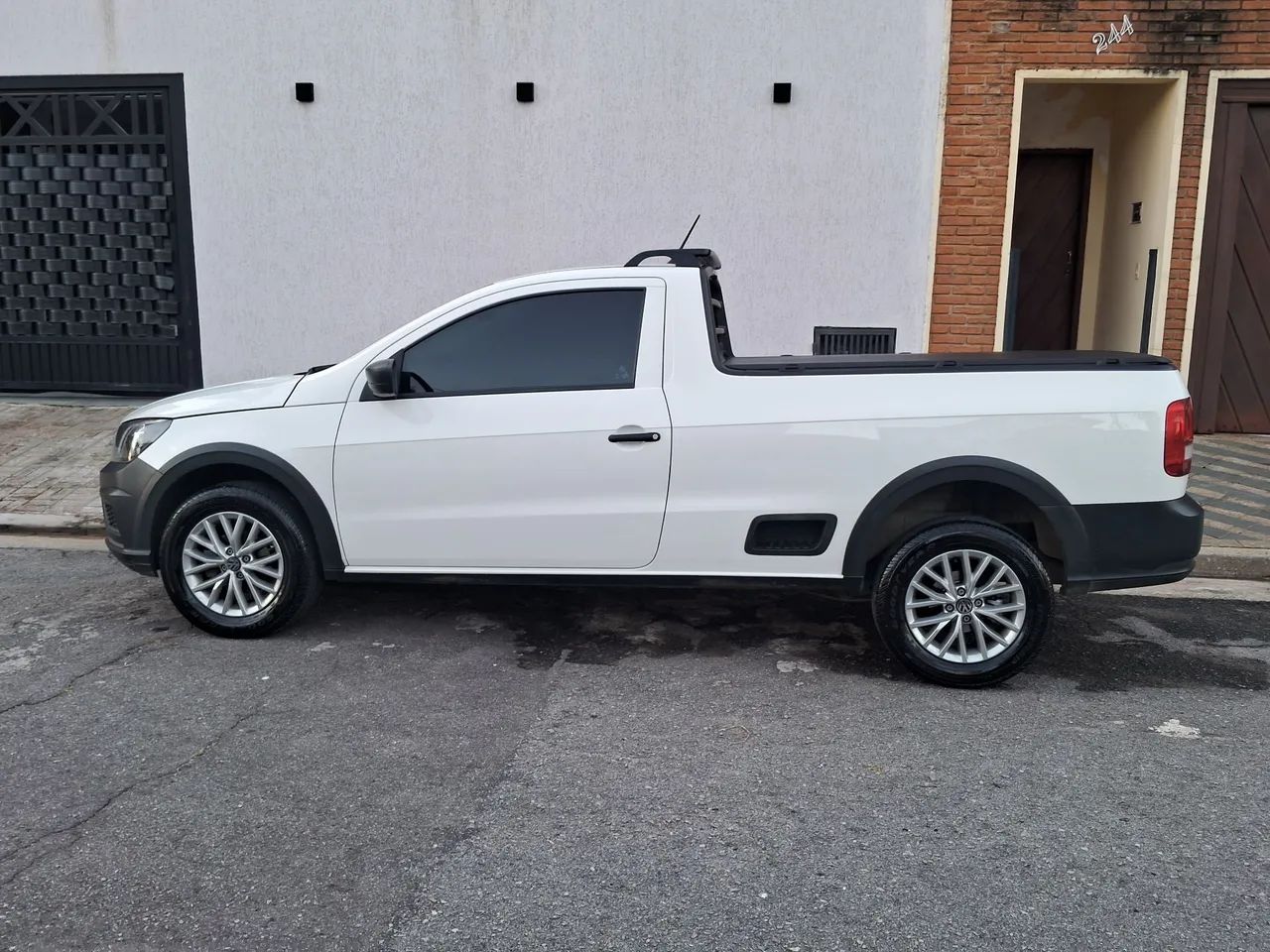 Volkswagen Saveiro Robust 1.6 Total Flex 8V 2022 - Foto 8