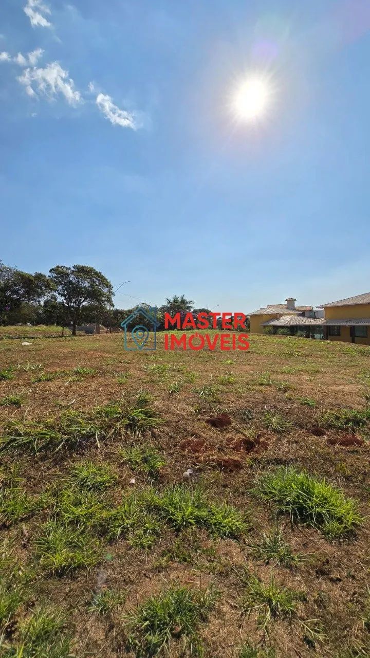 LOTE DE 1.000 M², COND. COM ESTRUTURA COMPLETA. - Foto 3