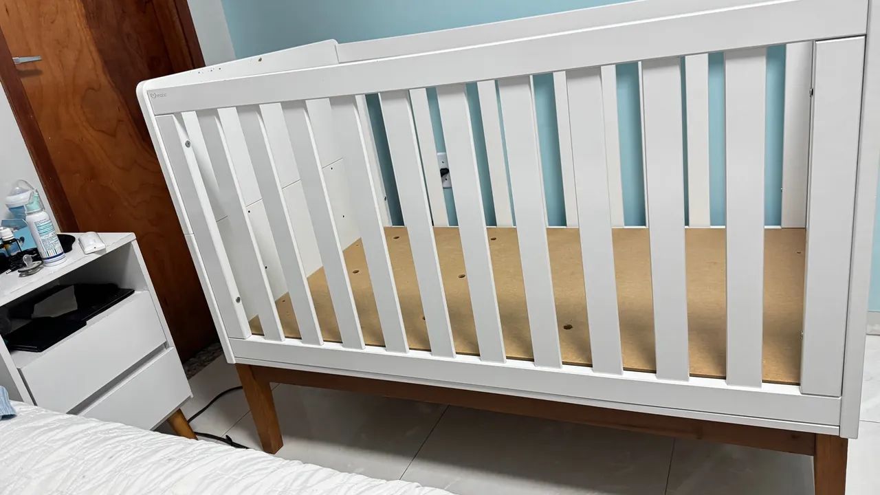 Berço Matic que vira mini cama  - Foto 4
