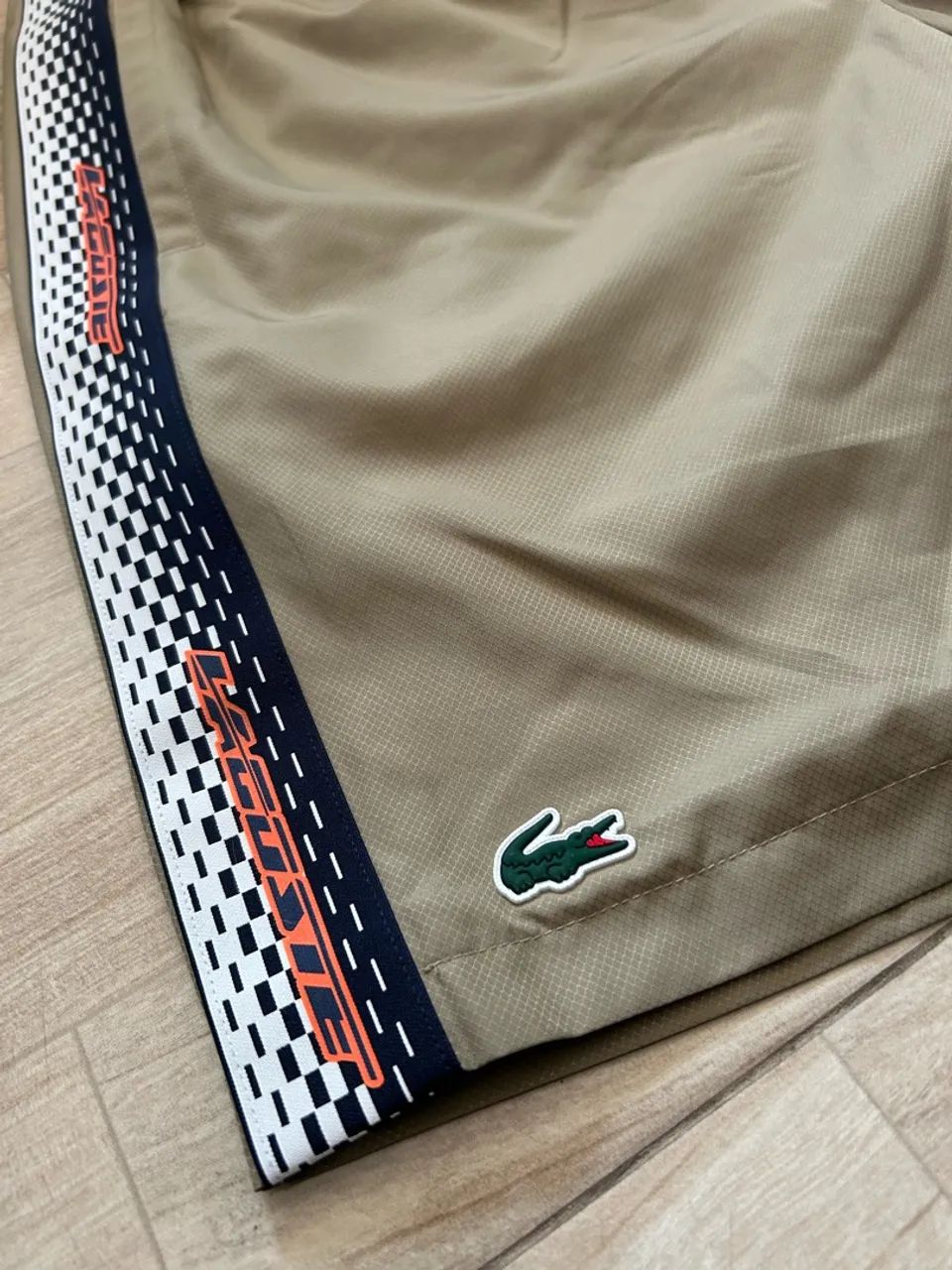 Bermuda Lacoste Sport - Foto 2