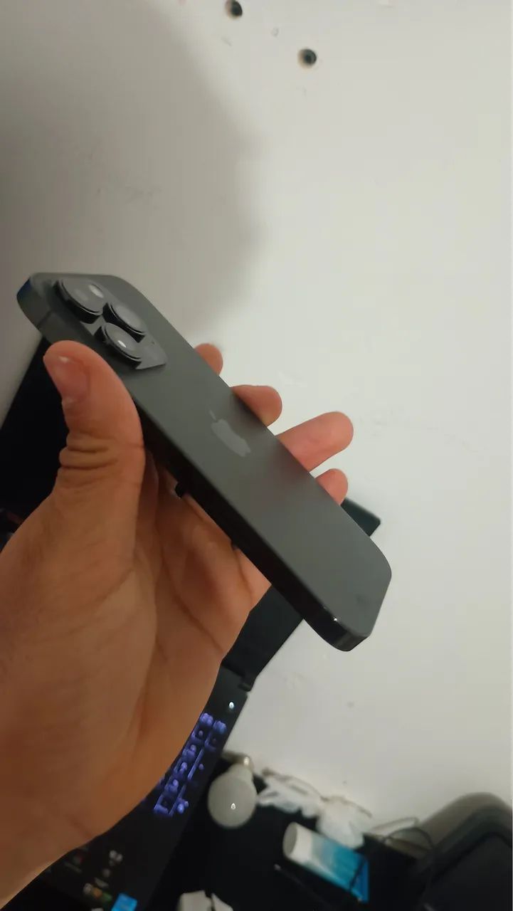 iPhone 14 Pro novo