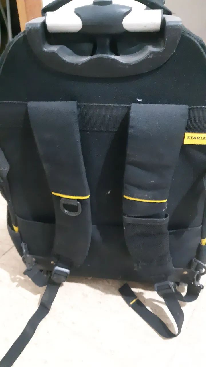 Vende se,  Bolsa cargo Stanley com rodas  - Foto 3
