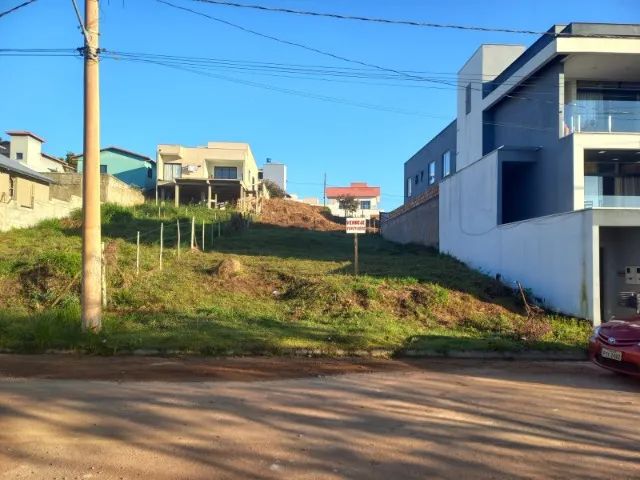 Lote á venda