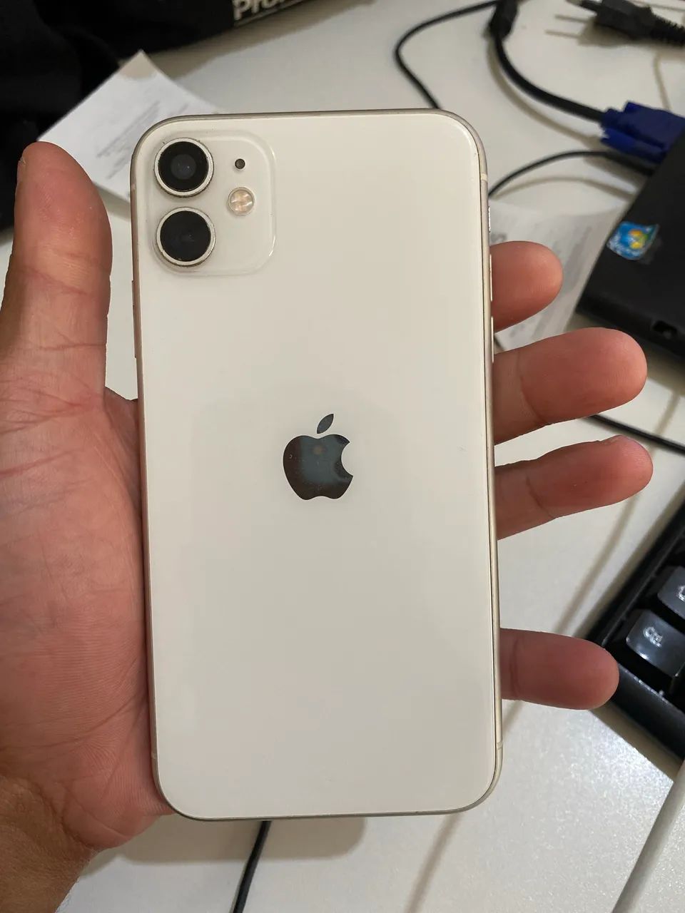 IPhone 11 branco 64 gb - Foto 5