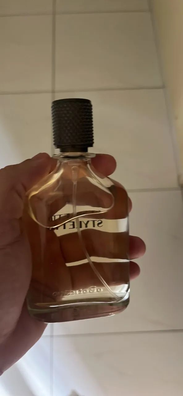 Perfume STYLETTO  - Foto 2