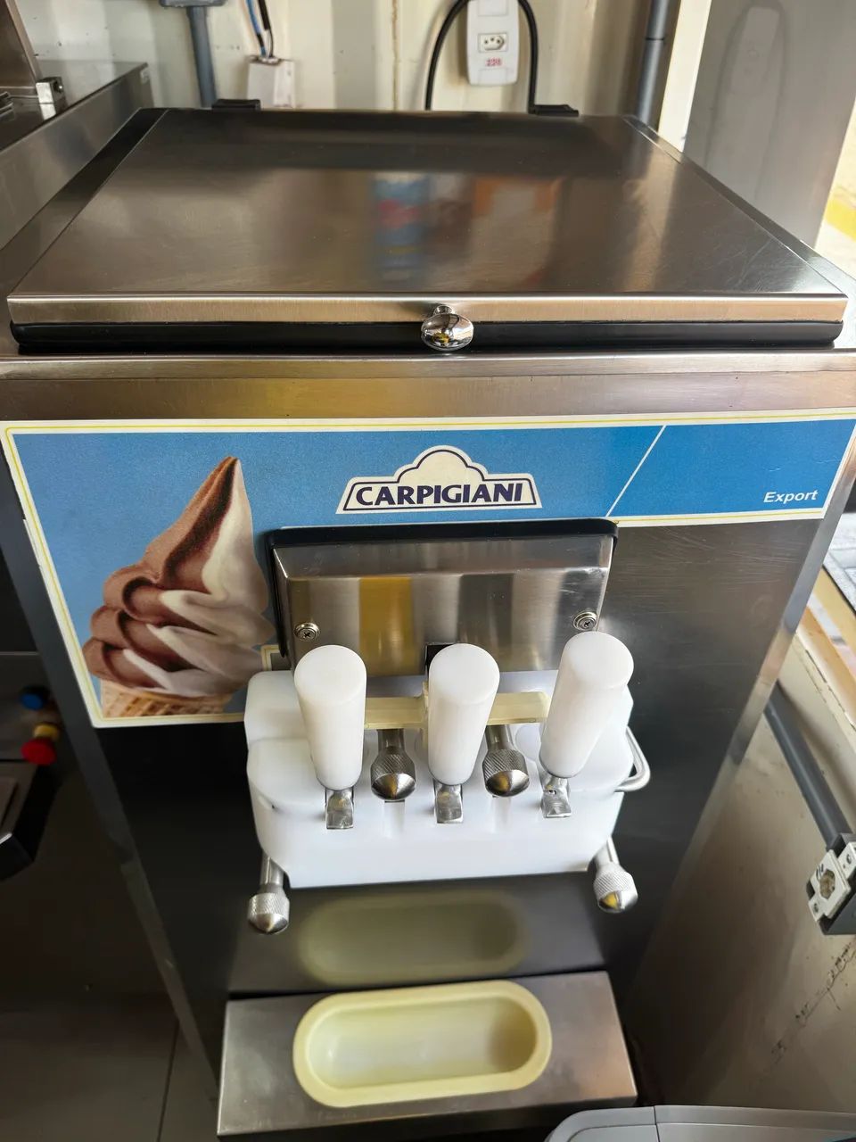 Máquina de sorvete Carpigiani  - Foto 4