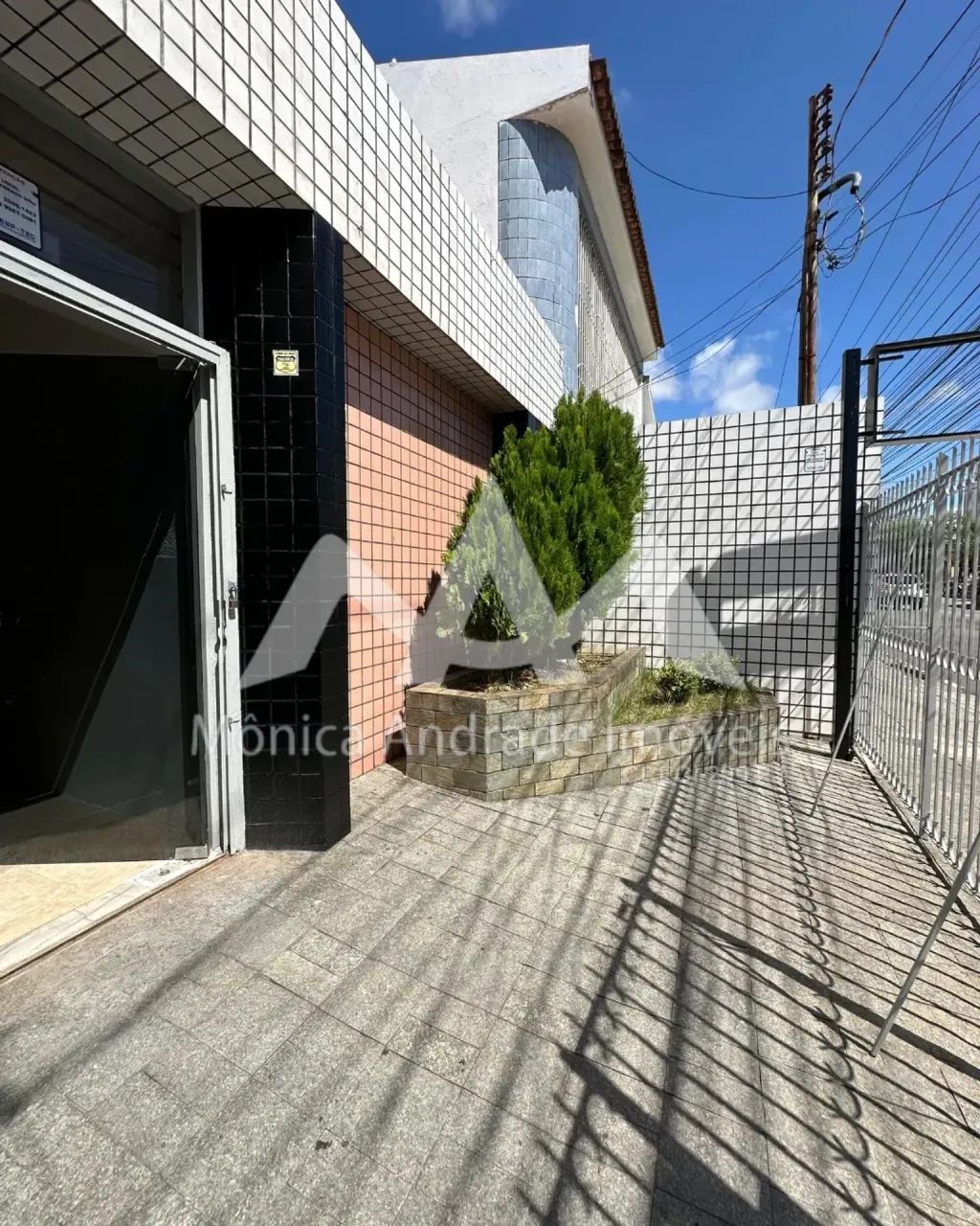 Ponto Comercial à venda na rua Cedro, Bairro São José - Foto 2
