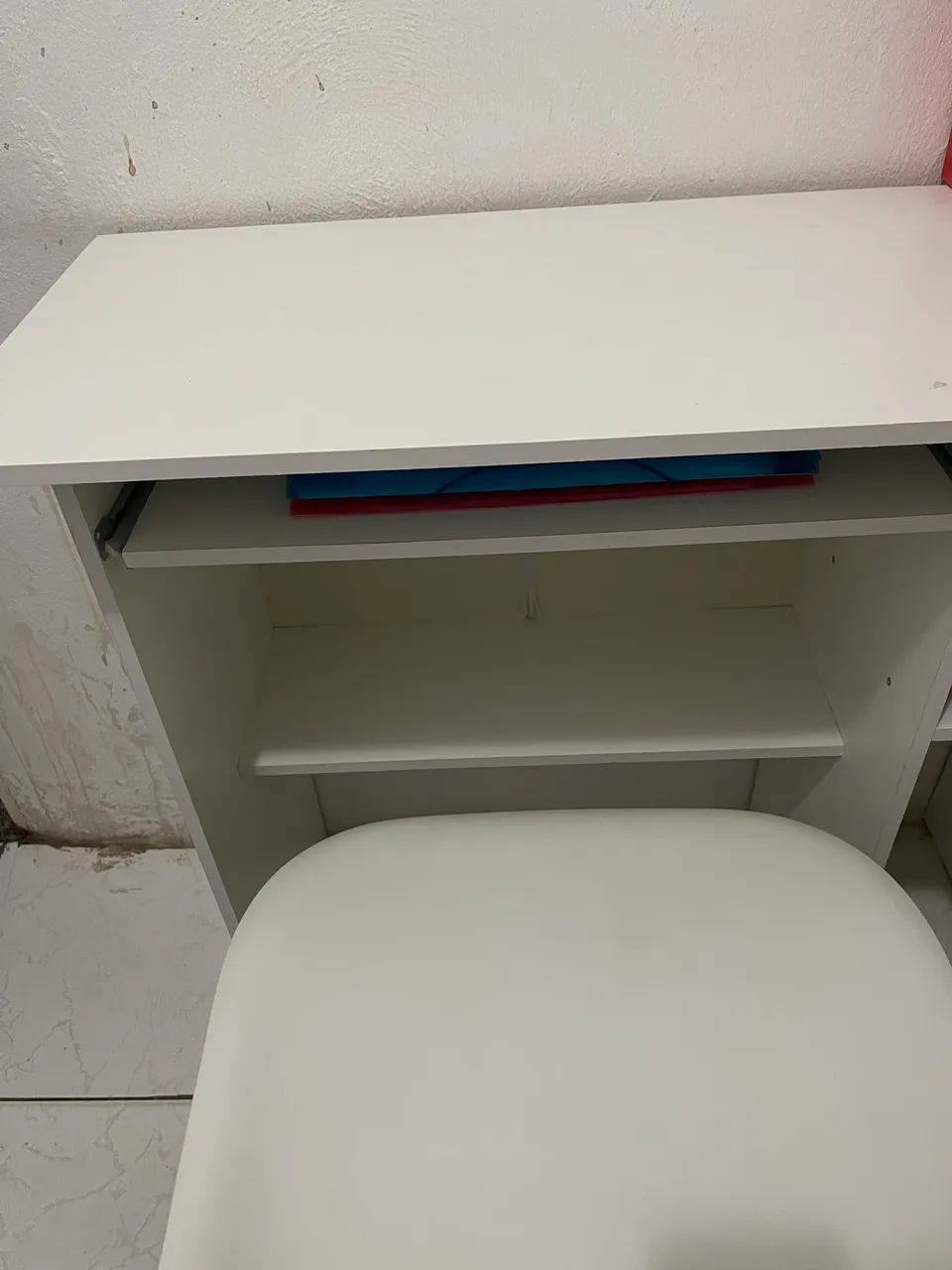Mesa de estudos 434778029331599365