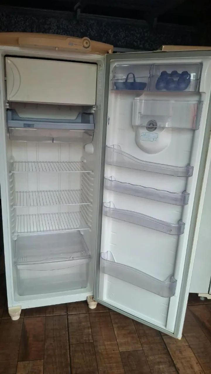 Vendo geladeira  - Foto 2