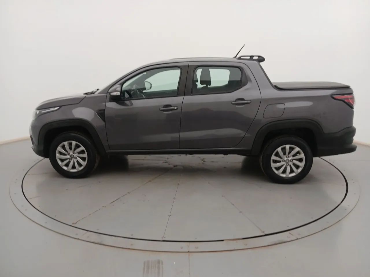 Fiat Strada Freedom 1.3 Flex 8V CD 2025 - Foto 2