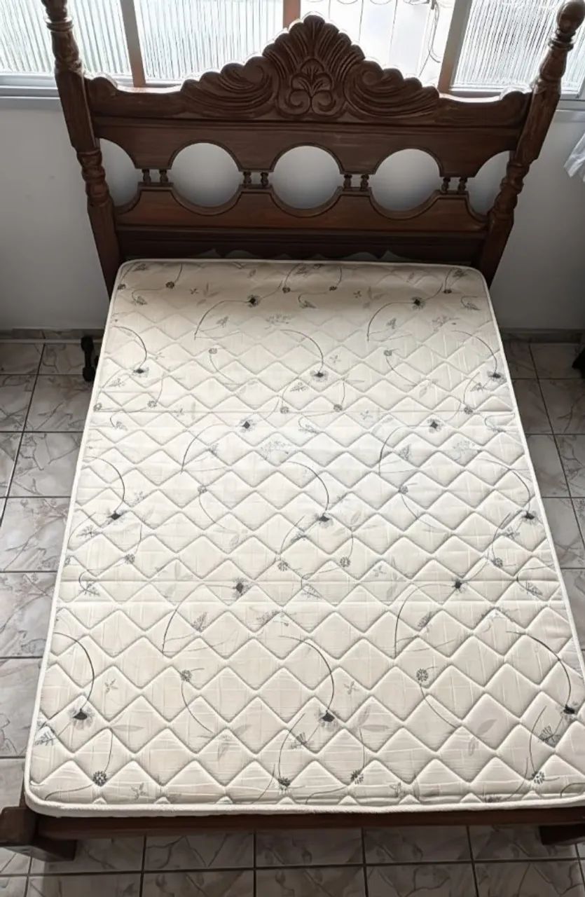 CAMA DE CASAL MADEIRA MACIÇA