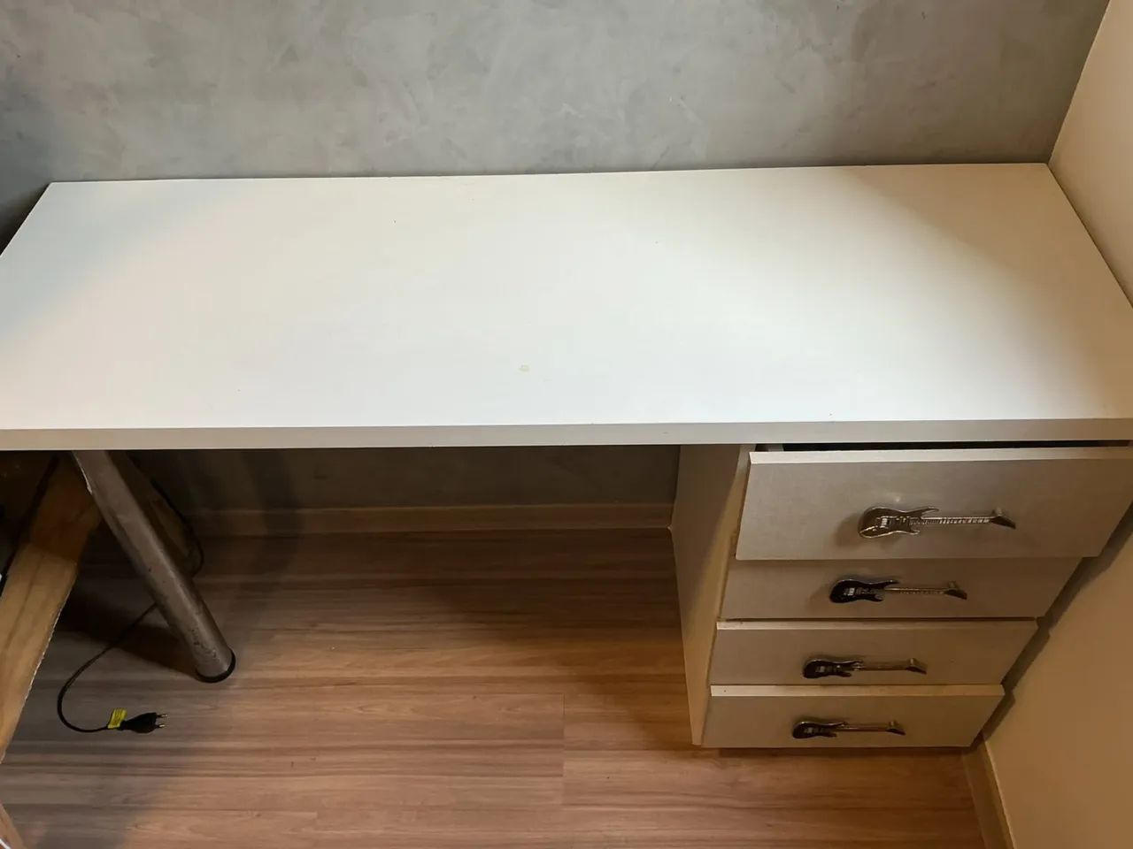 Vendo escrivaninha  - Foto 2