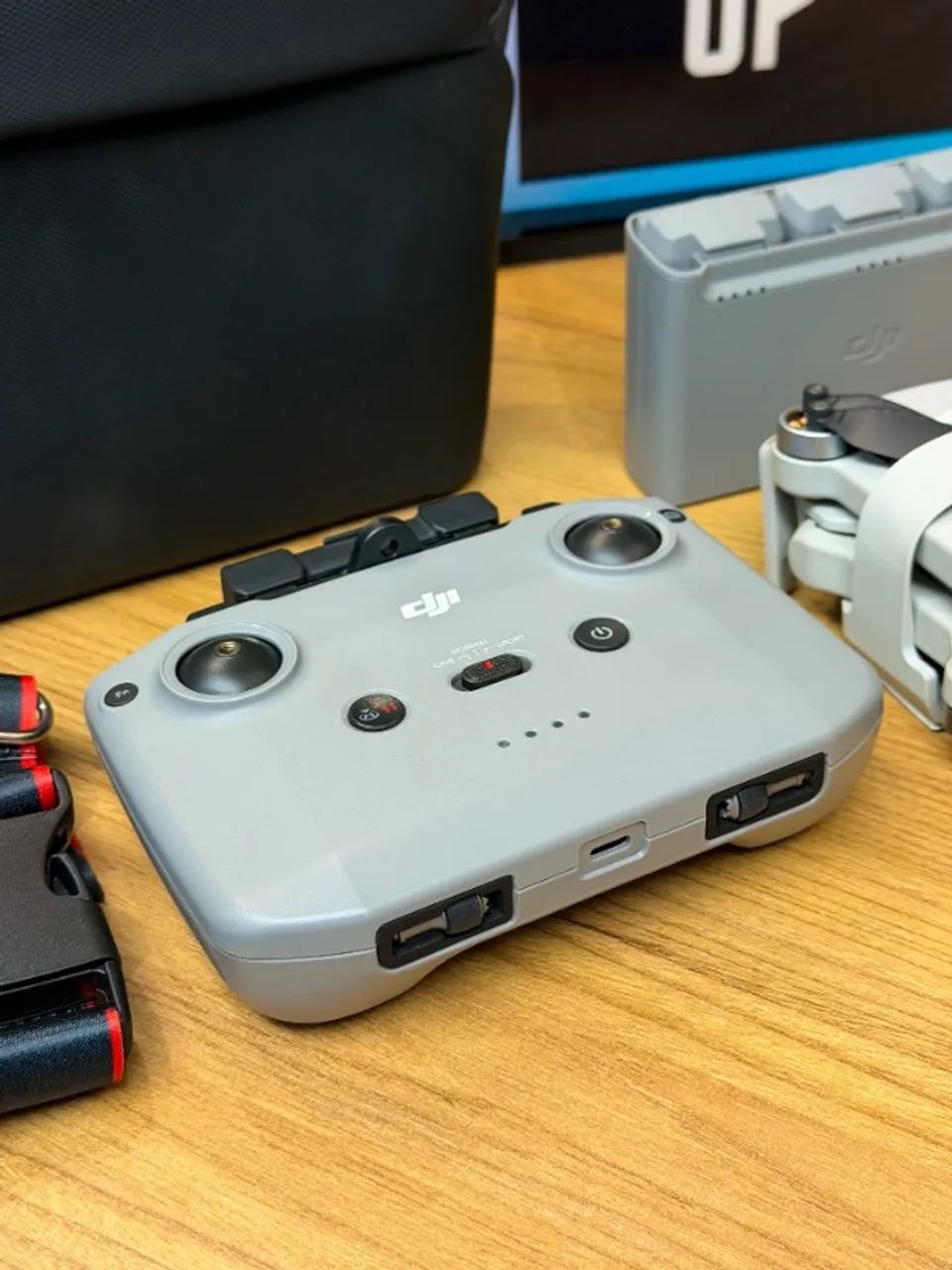 Drone DJI Mini 4K Flymore Combo Seminovo - Foto 5