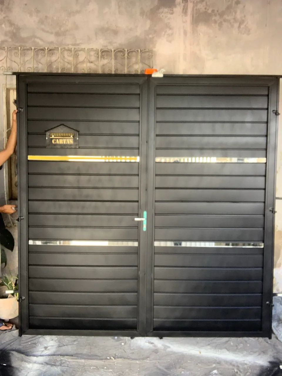 Portão Alumínio e aço galvanizado 