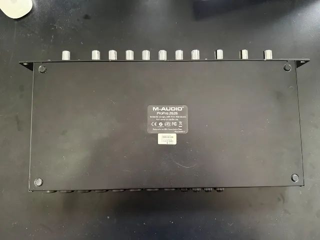Interface de Áudio M-Audio ProFire 2626 - 26x26 - 8 Pré-amps - FireWire - Foto 4