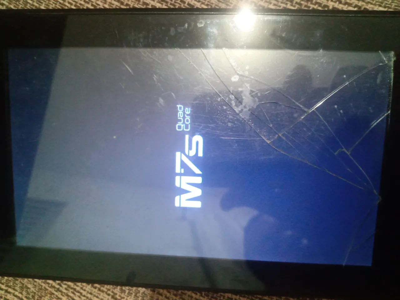 Vendo esses 2 tablets Multilaser M7 s/ e/M so2s/ com avaria na tela  - Foto 5