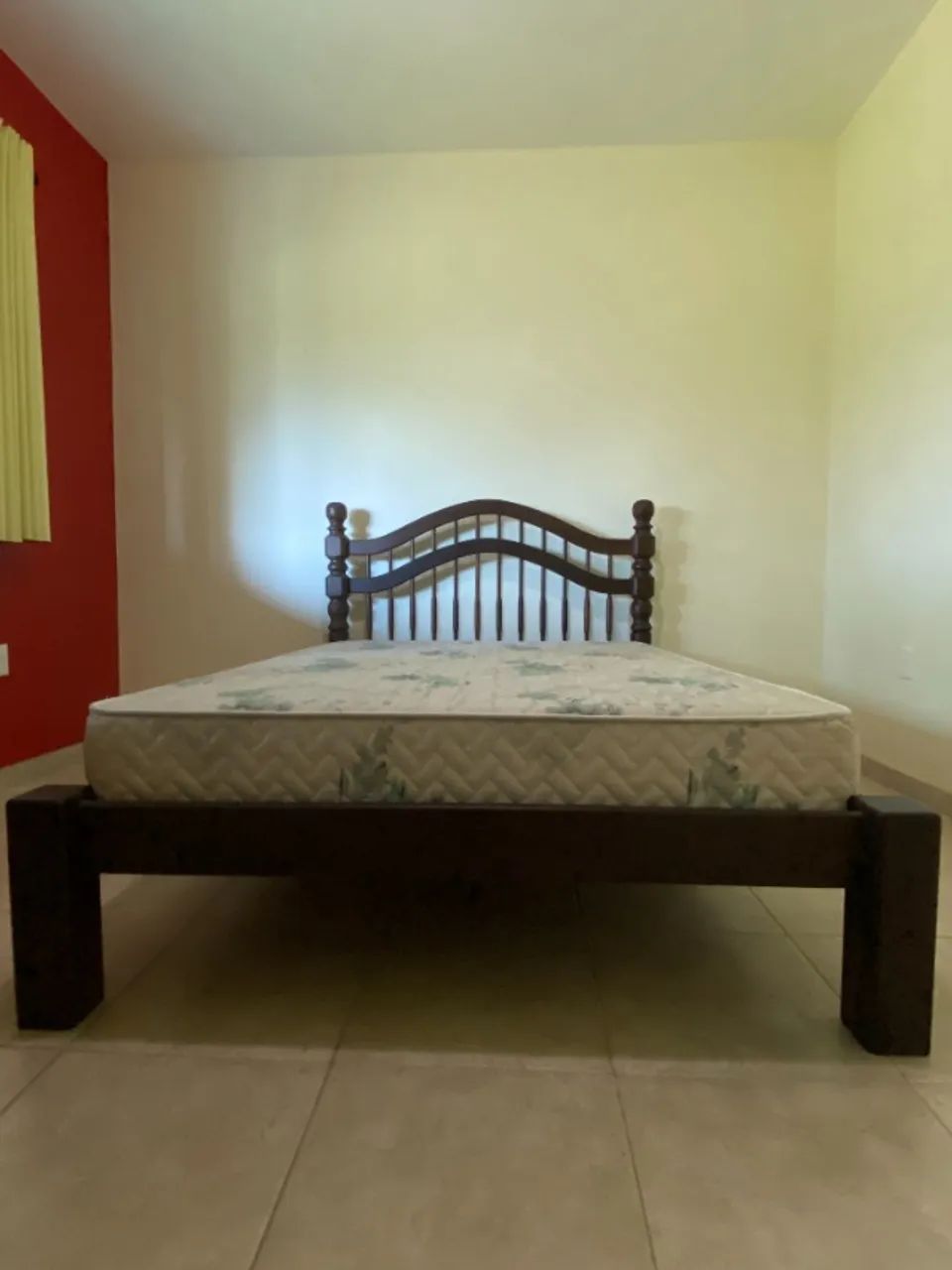 Cama de Casal em Madeira Maciça  - Foto 2