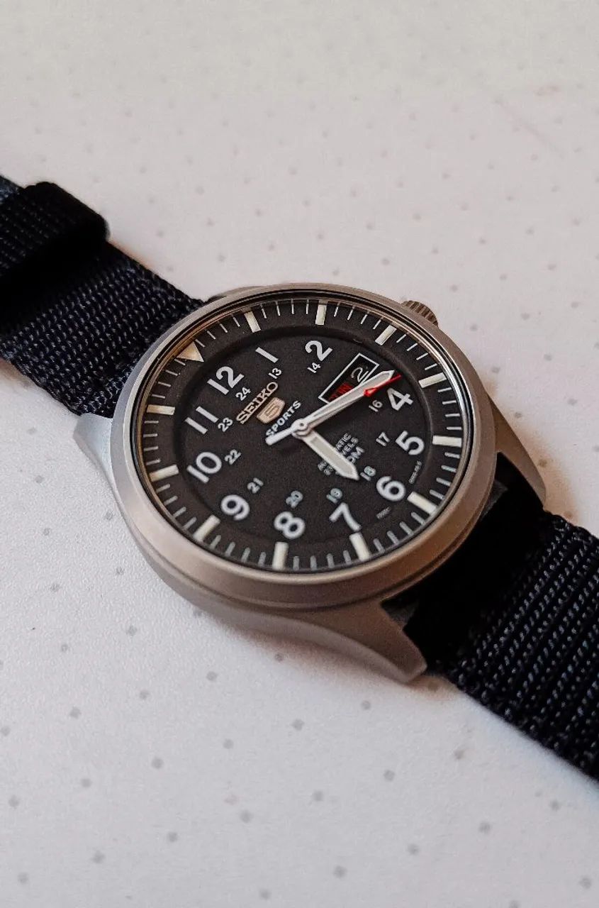 Relógio Seiko 5 sports automático