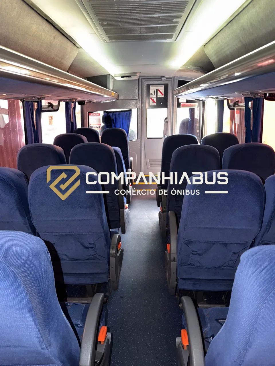 Microônibus Neobus Thunder+ 2011/2012 - Foto 10