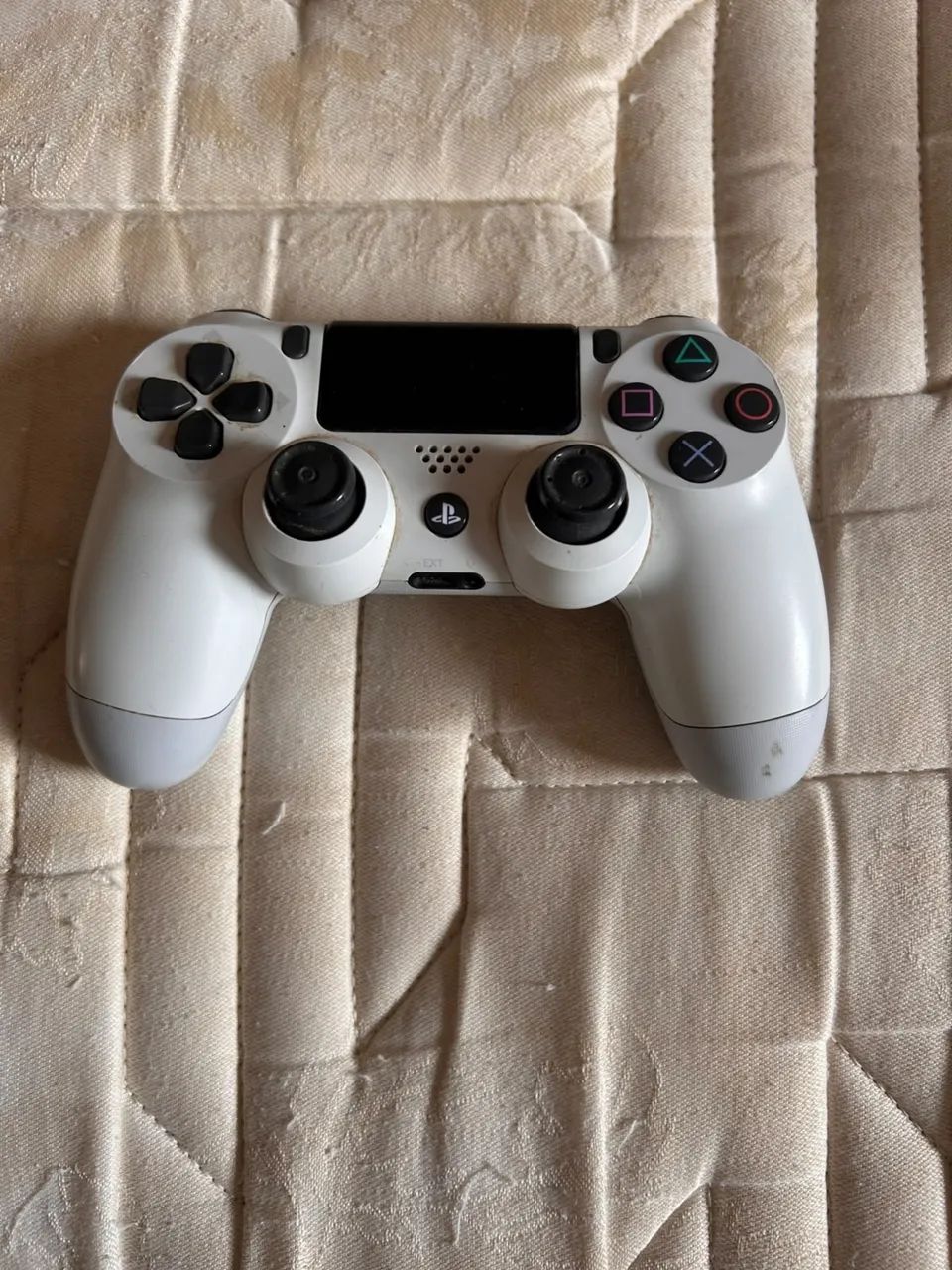 PlayStation 4 - Slim (2 controles e gta5) - Foto 2