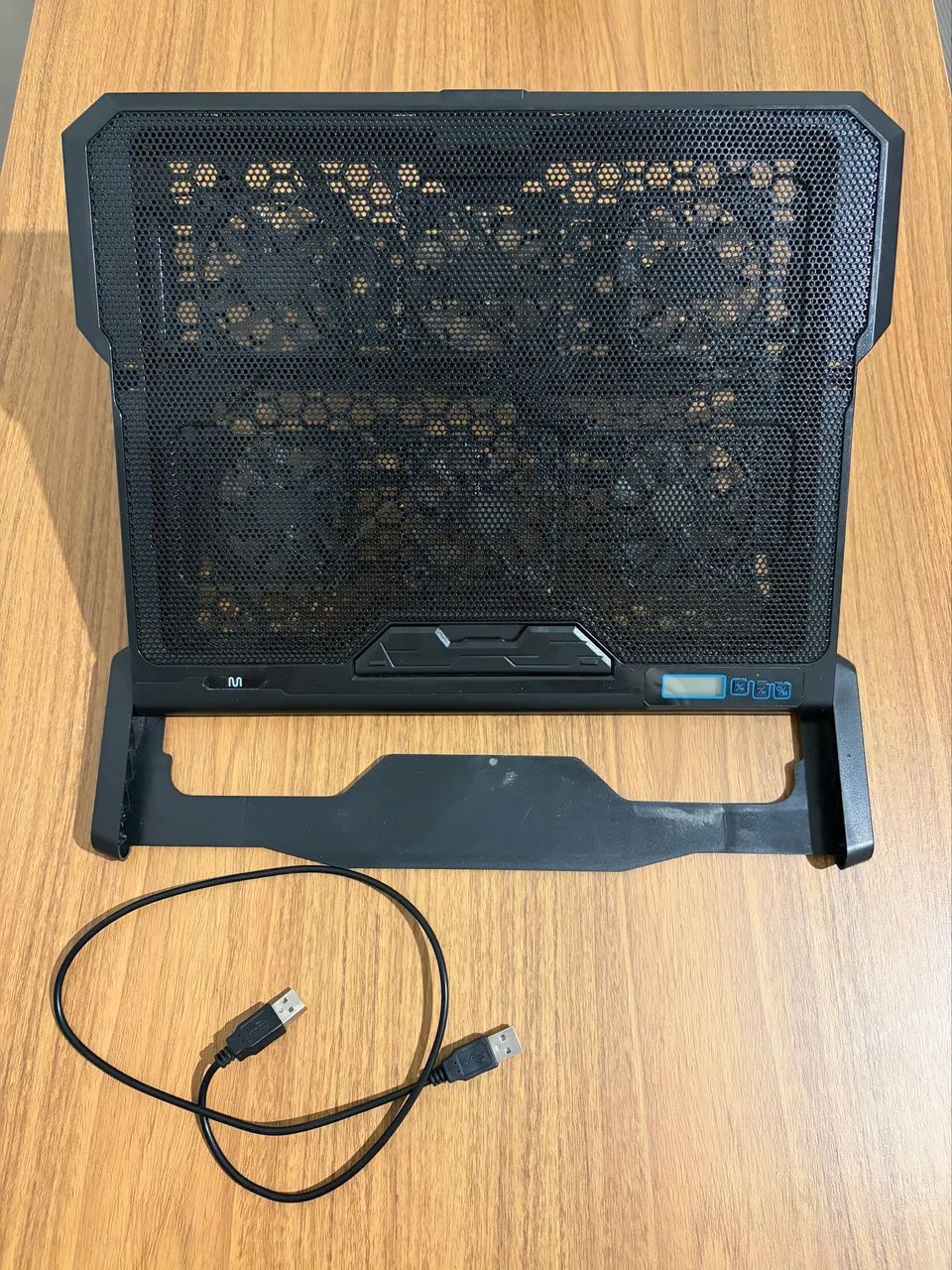 Base Refrigeradora para Notebook com 6 Fans + LED