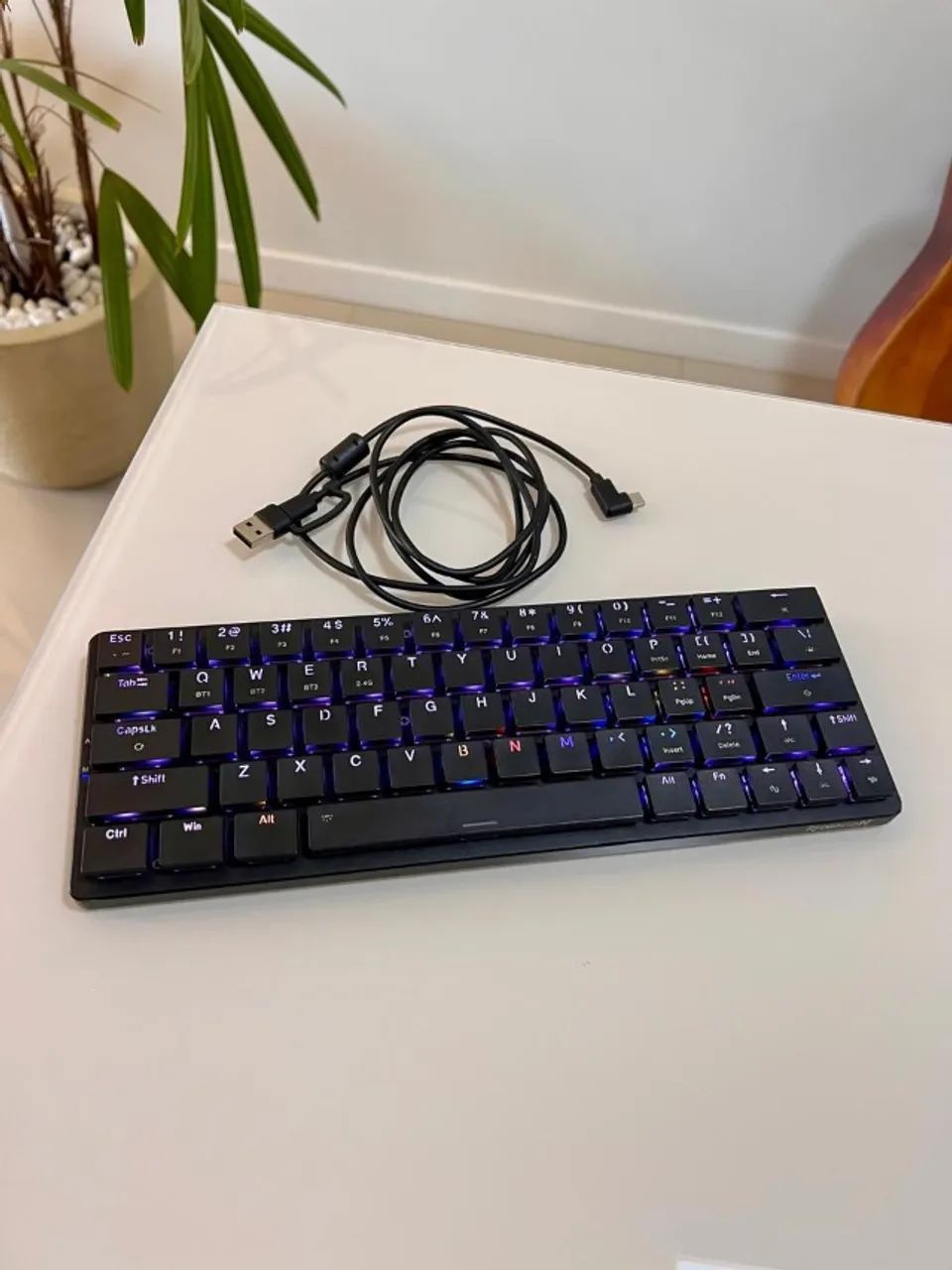 Teclado Redragon Elise Pro mecanico Low Profile - Com caixa e acessórios