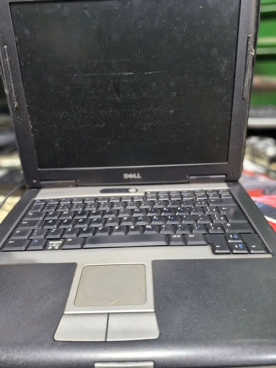 Notebook dell com defeito 