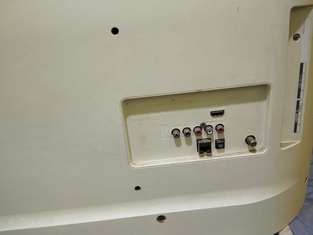 Vendo smartv TV LG branca 32 polegadas  - Foto 4