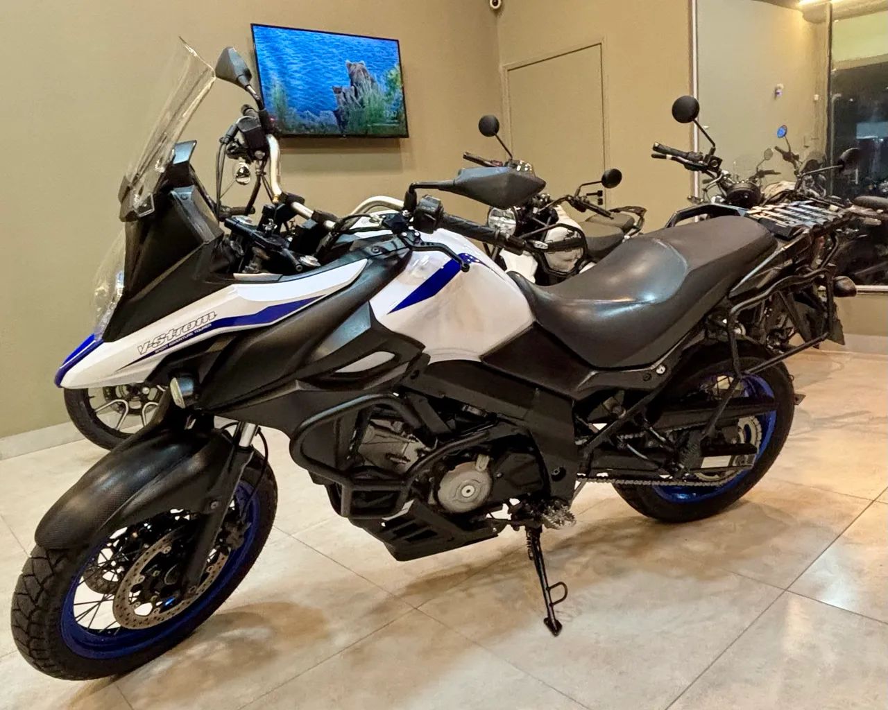SUZUKI V-STROM 650 XT - 2021 - Emplacada 2026 - Foto 2