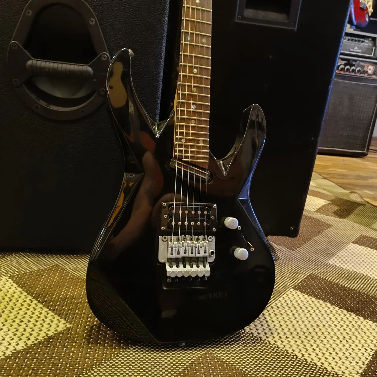 GUITARRA K2 Kiko Loureiro Tagima - Instrumentos musicais - Vila