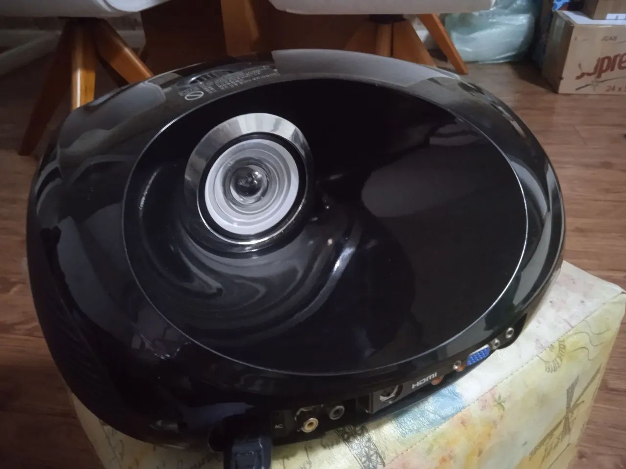 Projetor Toshiba TDP-ET20 com defeito  - Foto 3
