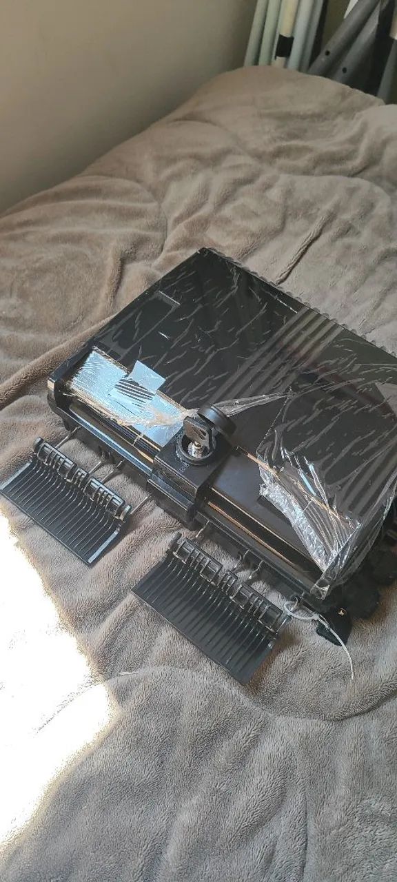CTO Box Preta Com Chave (2 Travas) + Splitter SC/APC - Nova - Foto 4