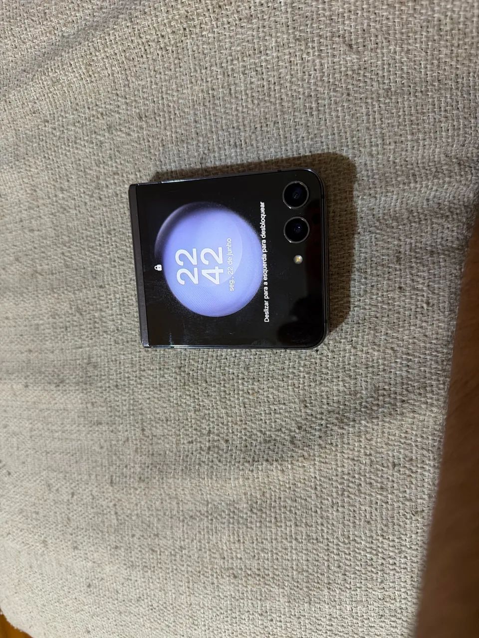 Samsung Galaxy Z Flip5 - Foto 2