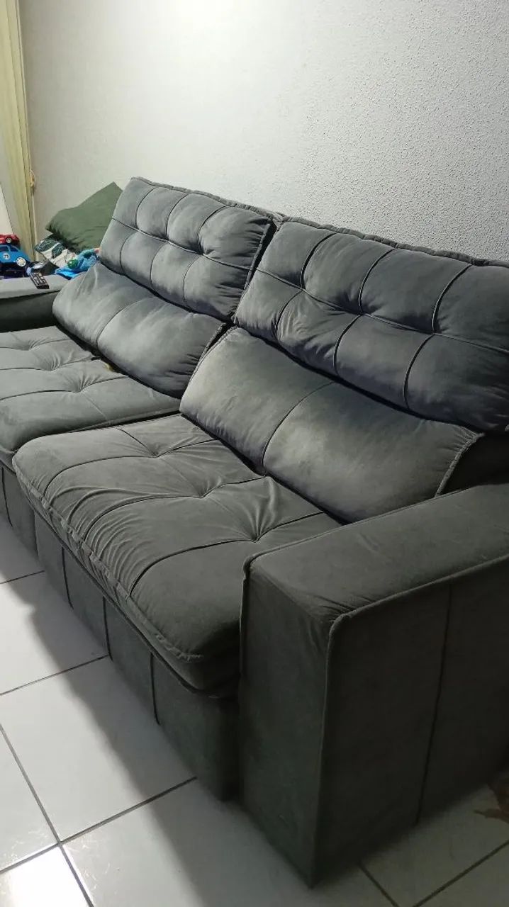 Sofá retrátil e reclinável 